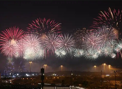 卓资县焰火晚会